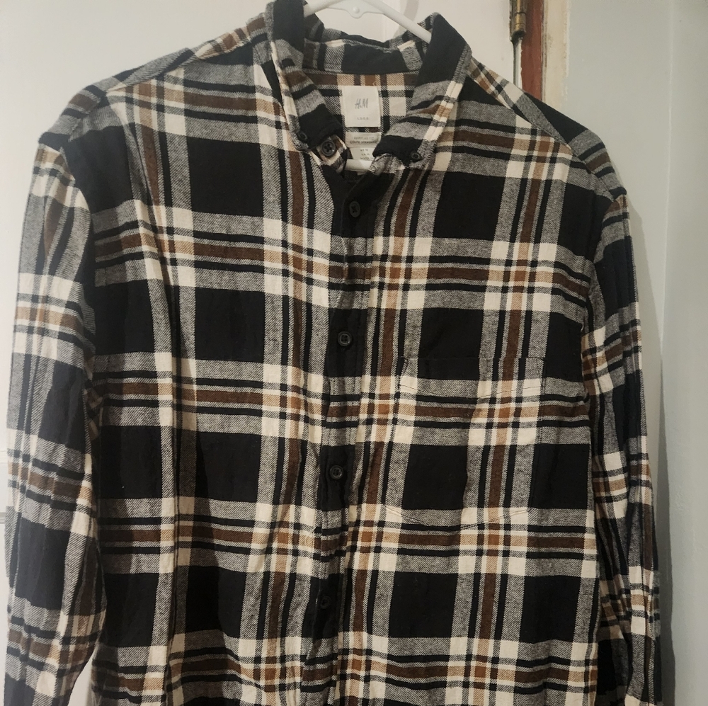 Women's H & M Flannel-Size: Medium